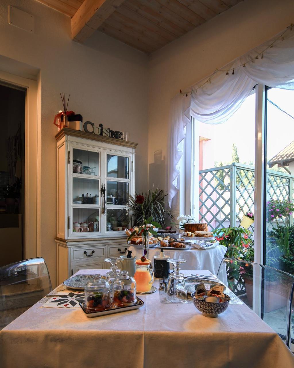 B&B Iulia Augusta Альбенга Экстерьер фото